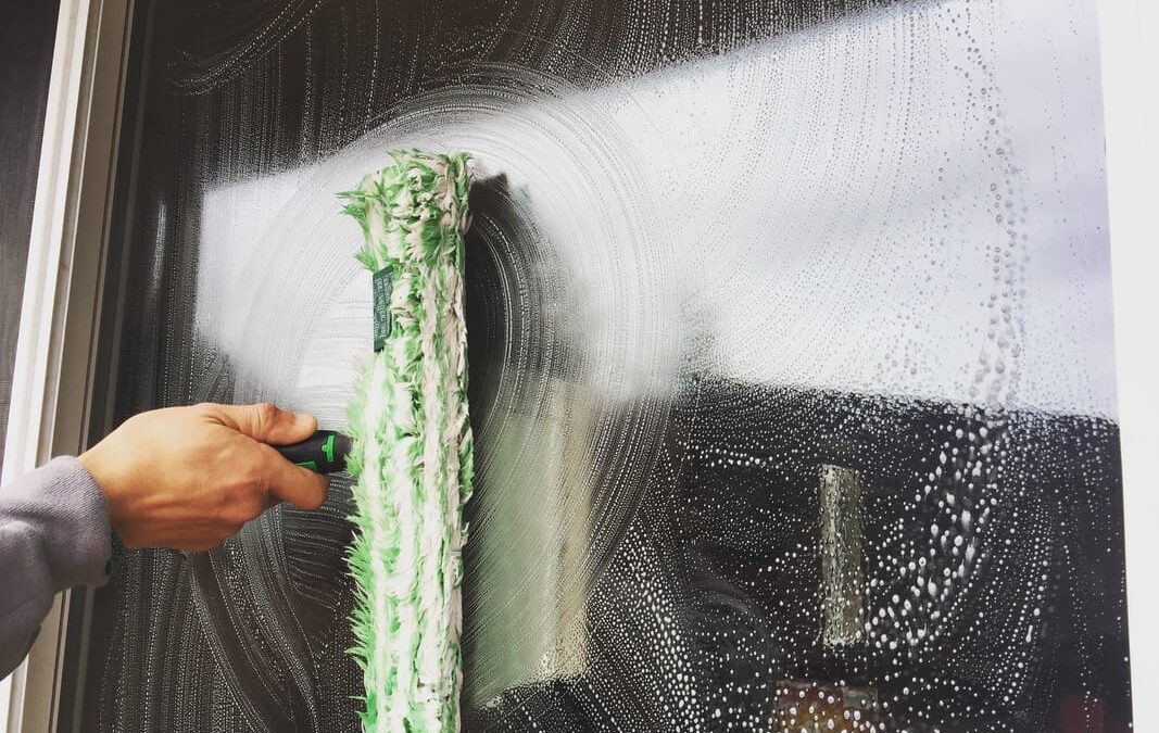 Don’t Put Off Fall Window Cleaning
