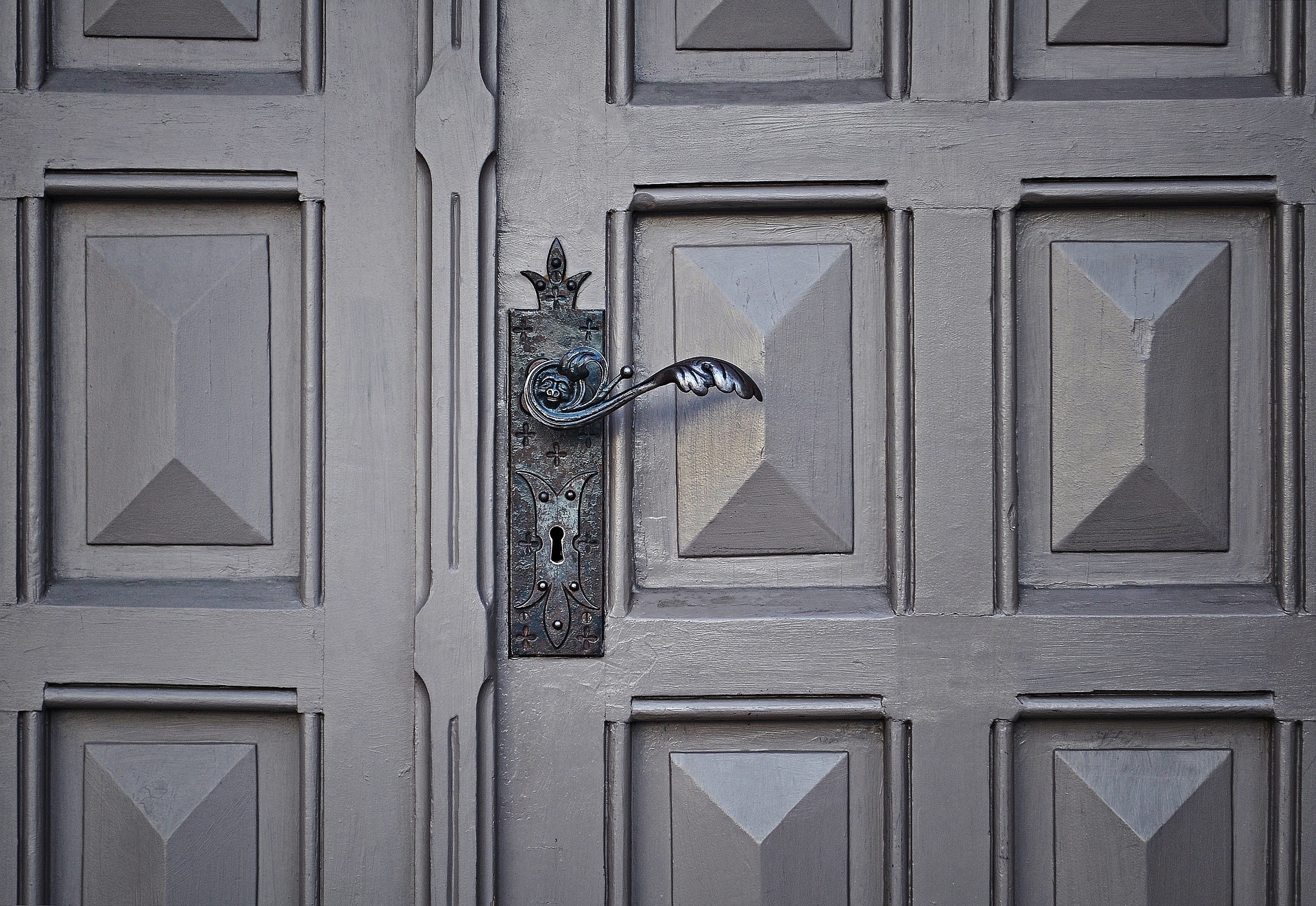 Summer Saving Starts With Your Doors