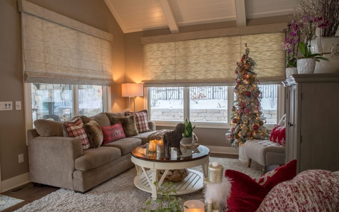 Entertaining in Your Sunroom This Holiday Season