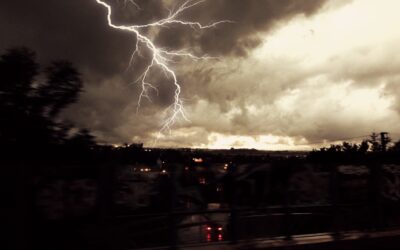 Dangers of Hiring Storm-chasing Construction Crews