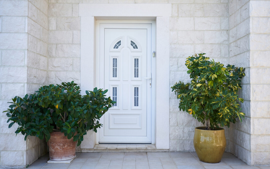 What to Consider When Replacing a Front Door